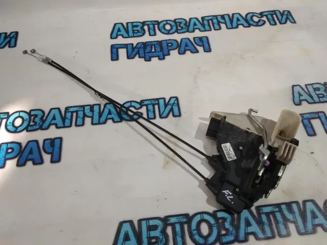Замок двери передней левой  Kia Rio 4  81310H0000  Отличное состояние