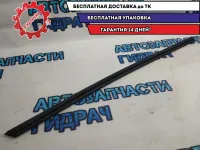 Уплотнитель стекла двери переднего левого Kia Rio 4  82231H0000 Отличное состояние