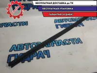Уплотнитель стекла двери заднего правого Kia Rio 4  83241H0000 Отличное состояние