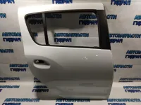 Дверь задняя правая Renault  Sandero 2 821002434R.