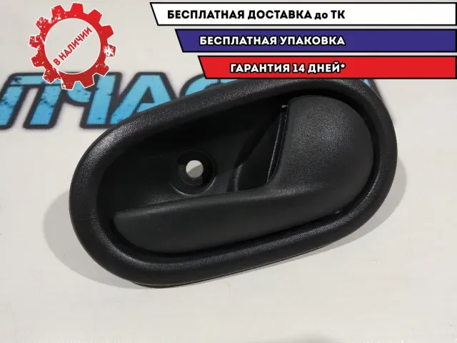 Ручка двери внутренняя правая Renault Sandero 2 826721919R.