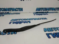 Поводок стеклоочистителя передний правый Renault Sandero 2 288869727R.