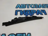 Накладка лобового стекла правая Renault Sandero 2 668223701R.
