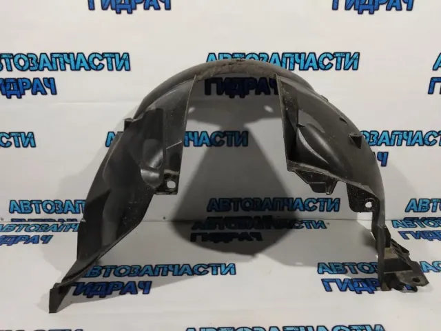 Подкрылок передний левый Renault Sandero 2 638412813R.