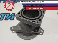 Фланец  Renault Sandero 2 165785537R.