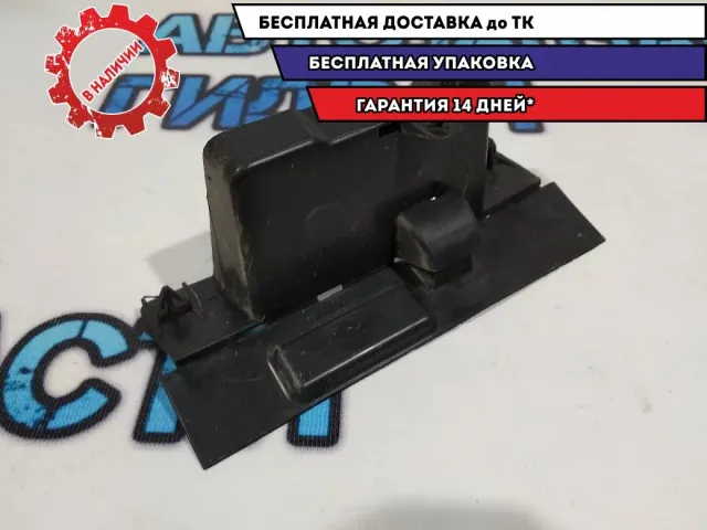 Кронштейн радиатора Renault Sandero 2 214998904R.