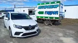 Накладка стекла переднего левого внутренняя Renault Sandero 2.
