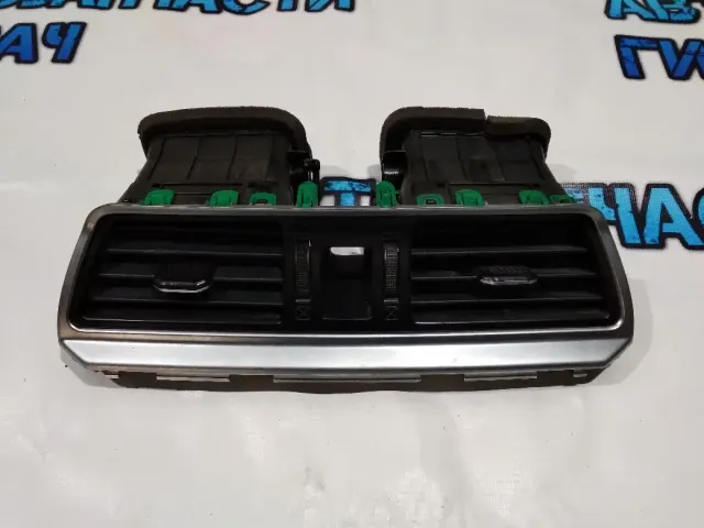 Дефлектор центральный Lifan Solano 2 2018 BBF5306500 Отличное состояние