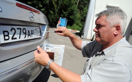 Как снять с учета автомобиль и продать на запчасти?