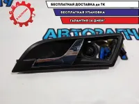 Ручка двери передней внутренняя левая Skoda Superb 2 3T0837221R Отличное состояние С динамиком.