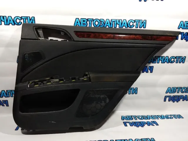 Обшивка двери задней правой Skoda Superb 2 3T0867212A Отличное состояние