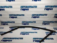 Уплотнитель стекла переднего левого Skoda Superb 2 3T0837431E Отличное состояние