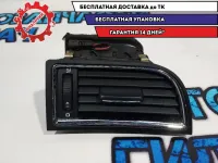 Дефлектор воздушный правый Skoda Superb 2 3T0819702TDZ Отличное состояние