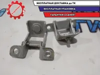 Петли двери багажника Nissan Terrano 3 8440100Q0B.