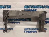 Воздуховод радиатора нижний Nissan Terrano 3 214766402R.