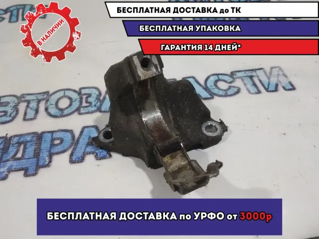 Кронштейн промежуточного вала Nissan Terrano 3 397744935R.