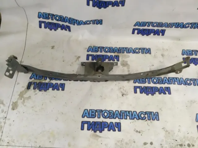 Рамка радиатора верхняя 62510AV630 Nissan Primera P12