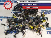 Фишка (разъём), блок предохранителей Chevrolet Aveo T300 MKPP