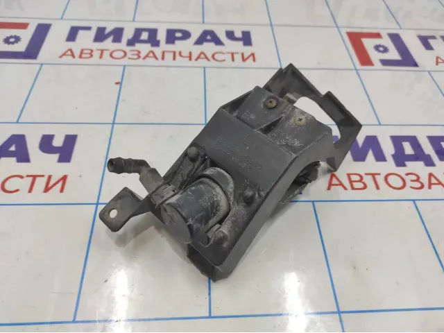 Форсунка омывателя фары левая Mazda 3 (BK).  BP4K5182Y