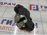 Замок двери передней левой Kia Rio 4.  81310H0000