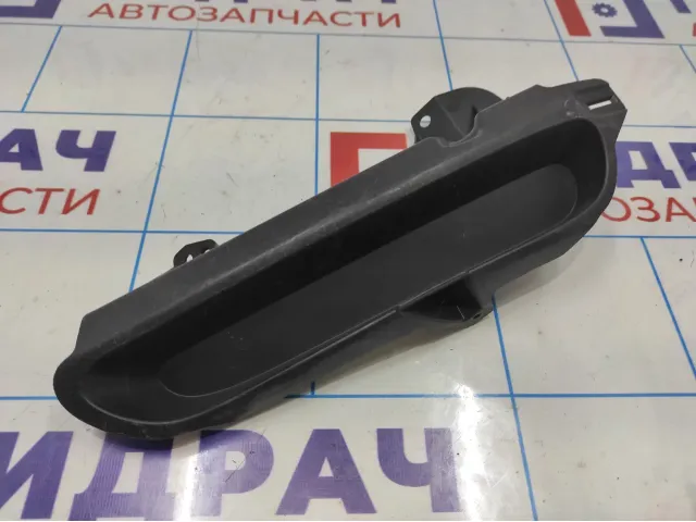 Решетка в бампер левая Mazda 3 (BL).  BCW850102