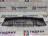 Решетка в бампер центральная Mazda 3 (BK).  BP4K501T1