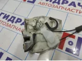 Замок двери задней правой Suzuki SX4. С ручкой внутренней. 82301-79J12