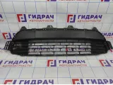 Решетка в бампер центральная Kia Rio 4.  H086561000