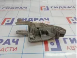 Кронштейн двигателя правый Renault Scenic.