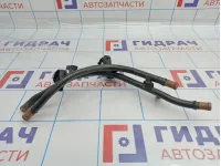 Трубка системы охлаждения Skoda Octavia A5. В сборе.