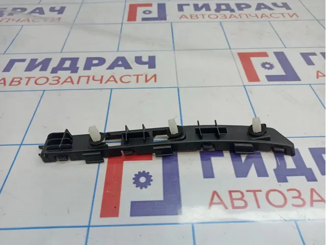 Кронштейн заднего бампера правый Kia Rio 3. Хэтчбек. Новый.