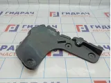 Пыльник бампера задний правый Toyota RAV 4 (XA50).  52591-42100