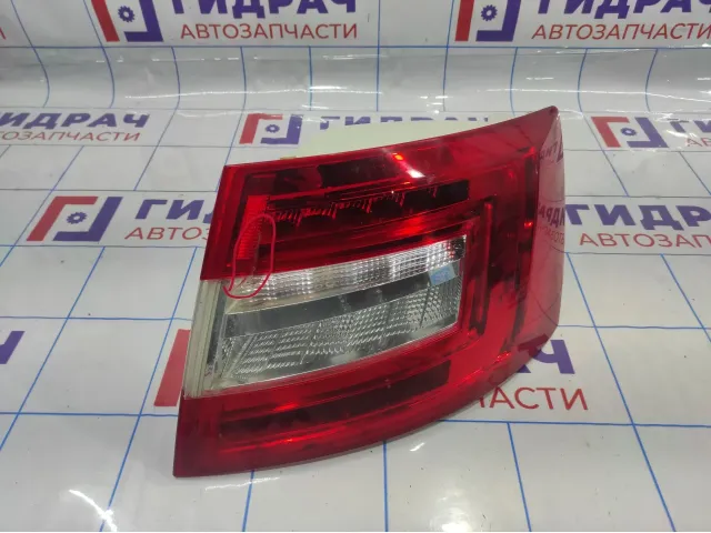 Фонарь правый Skoda Octavia (A7). Дефект. Аналог. 18531102