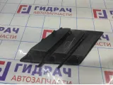 Решетка в бампер левая Mazda 3 (BL). Дефекты. BCW8-50-C21