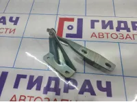 Петля капота правая Lada Granta.  21900840701001