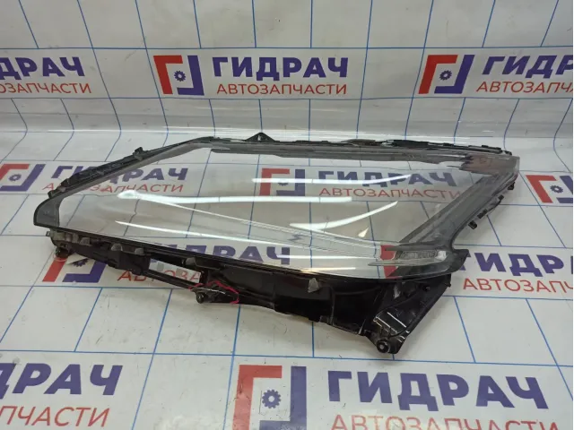 Стекло фары левое Lexus LX570. Дефект. 8117160K90