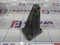 Кронштейн двигателя правый Mercedes Benz W203.  6112230804