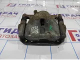 Суппорт тормозной передний правый Toyota Corolla E150. Сломан штуцер. 4773012A10