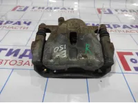 Суппорт тормозной передний правый Toyota Corolla E150. Сломан штуцер. 4773012A10